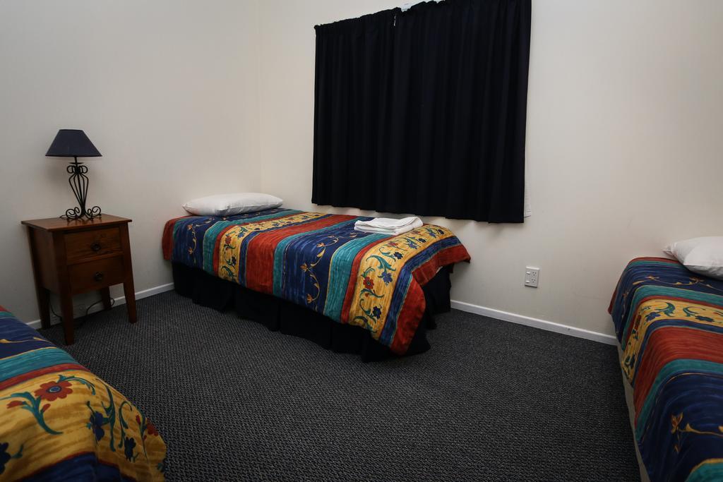 New Plymouth Top 10 Holiday Park Cameră foto